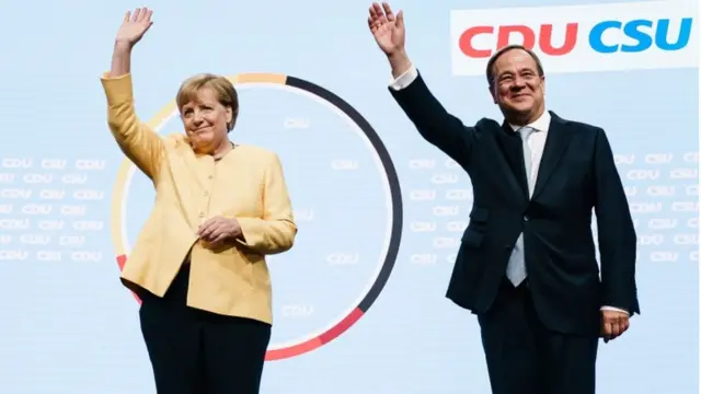 Армін Лашет та Меркель