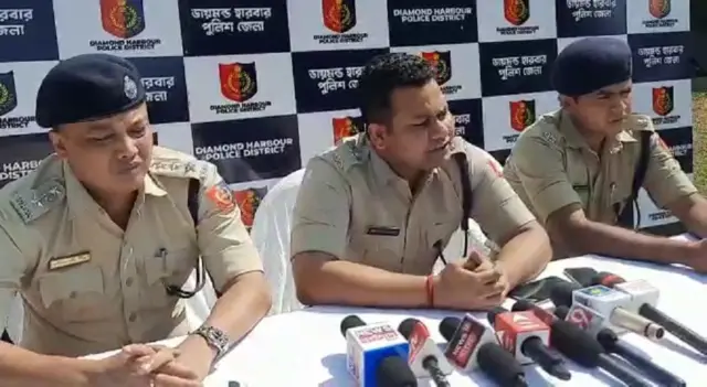 সামাজিক মাধ্যমের যেসব পোস্টে সাম্প্রদায়িক উস্কানির দেওয়া হয়েছে, সেগুলি মুছে ফেলতে হবে: পুলিশ সুপারিন্টেডেন্ট