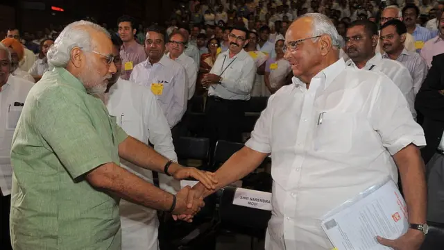 शरद पवार आणि नरेंद्र मोदी