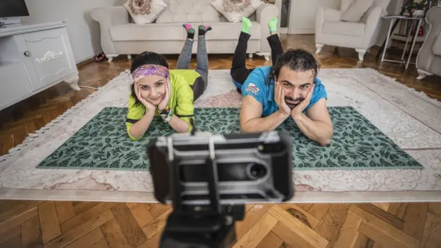 Sosyal medya: Türkiye'de dijital medyanın ekonomik büyüklüğü ne kadar?