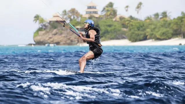 Нашлось время и на кайтсерфинг