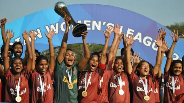 மகளிர் கால்பந்து