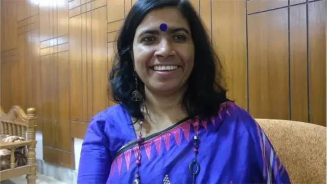 অধ্যাপক জোবাইদা নাসরিন