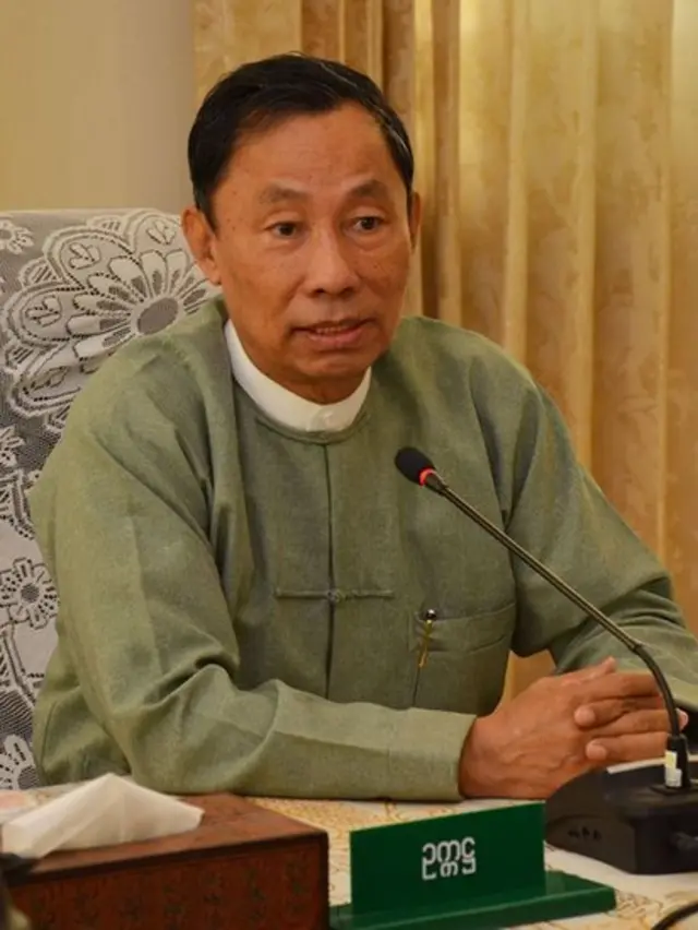 သူရဦးရွှေမန်း