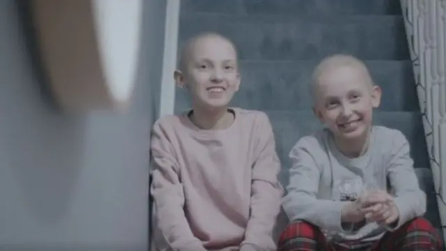 Grace y Freddie Fincham.