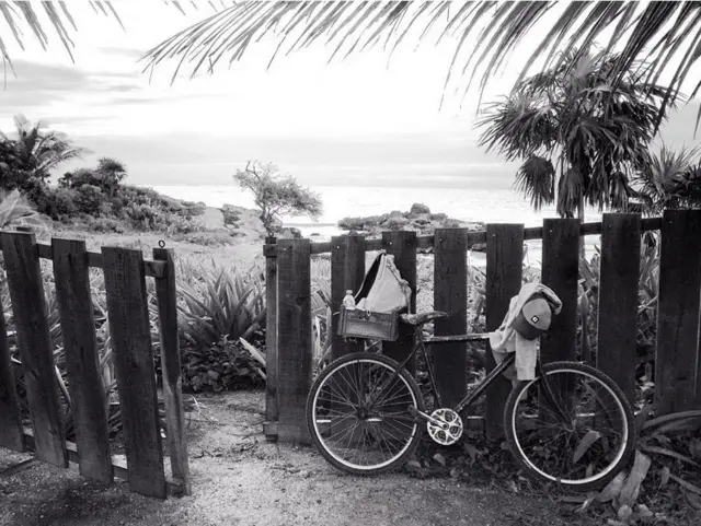 Bicicleta junto al mar