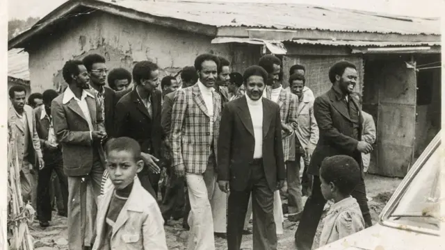 ኣብ መርዓ ኣይናለምን ገነት ዝተረኸቡ ዕዱማት