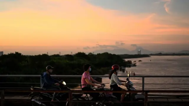 Cây cầu Long Biên do người Pháp thiết kế và xây dựng