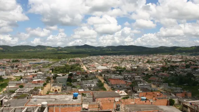 Craterajogar na federal onlineSão Paulo é habitada