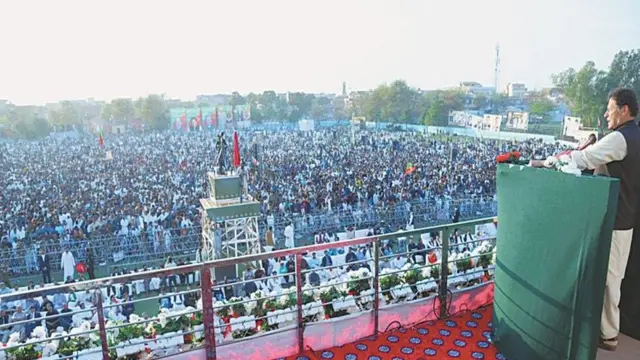 இம்ரான் கான்