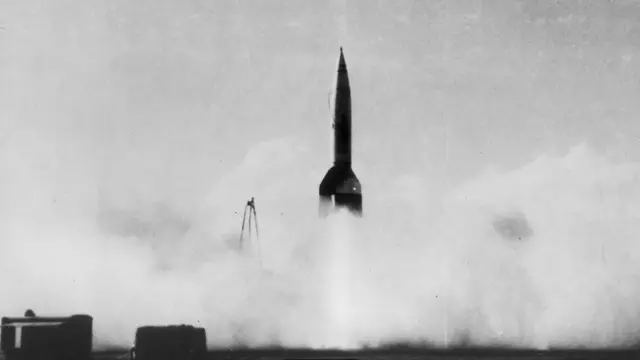 Ракеты, которые выводили на орбиту спутники "Авангард", были сконструированы на базе немецкой Фау-2