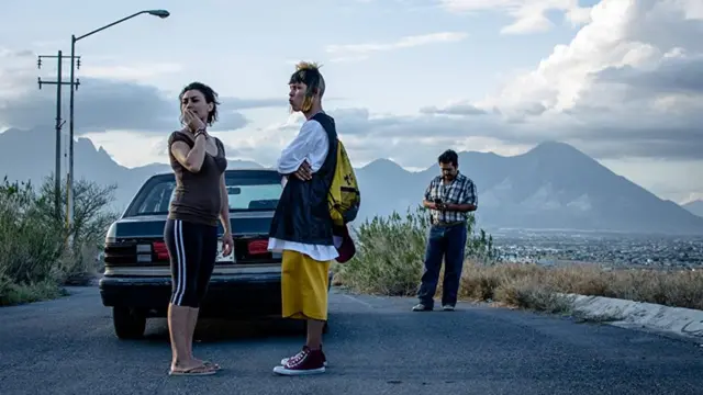 Daniel García y Yesica Silva en "Ya no estoy aquí" (2019)