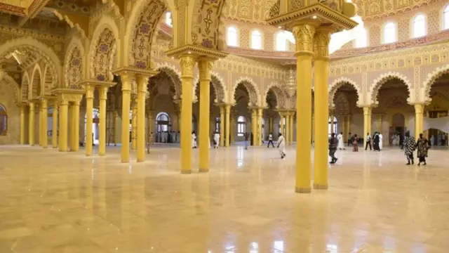 مسجد "مسالک الجنان"