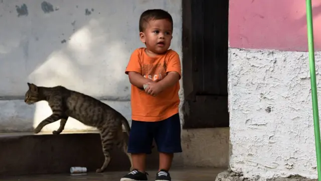 Bebe de 2 años sale