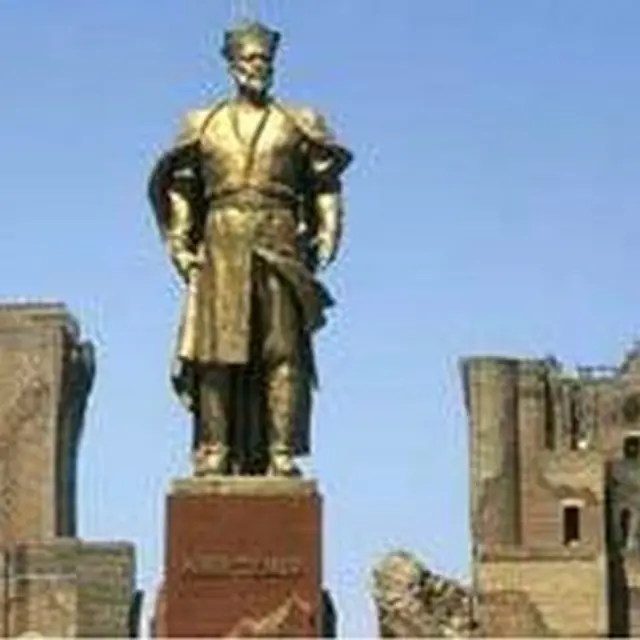 तैमूरलंग की प्रतिमा