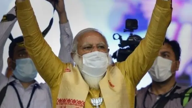 नरेंद्र मोदी