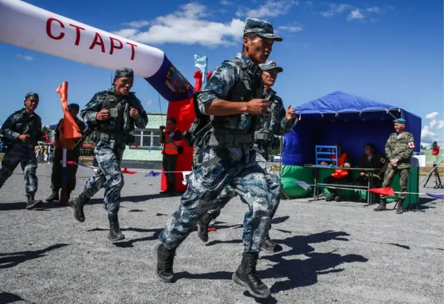 Китайські військові