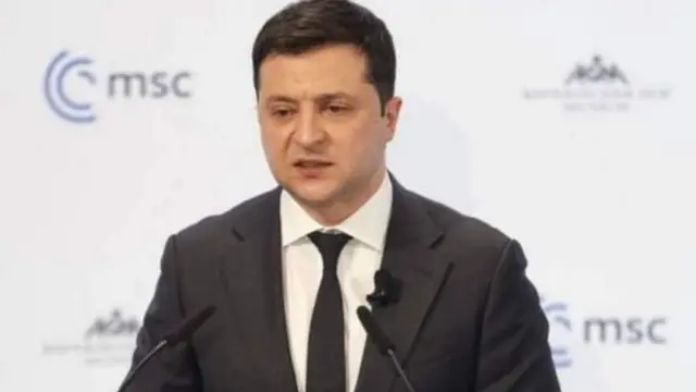 युक्रेनचे राष्ट्राध्यक्ष वोलोदिमीर झेलेंस्की