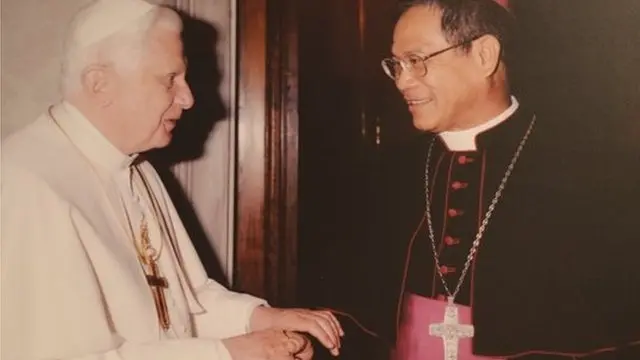 天主教台灣地區主教團主席洪山川認為，梵蒂岡的外交是種「價值觀」的邦交，要有正義、和平與人權。