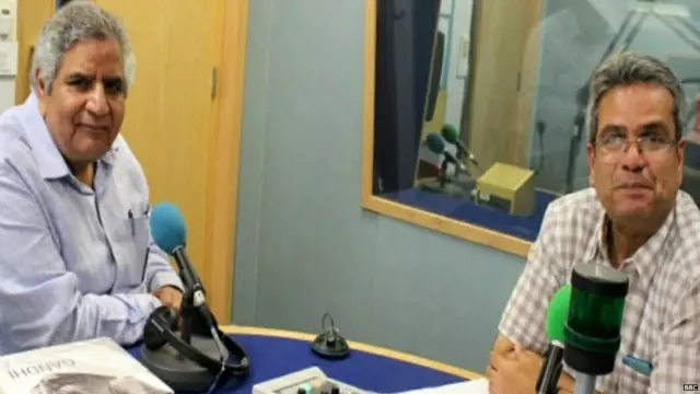 ਪ੍ਰਮੋਦ ਕਪੂਰ ਬੀਬੀਸੀ ਸਟੂਡੀਓ ਵਿੱਚ ਬੀਬੀਸੀ ਪੱਤਰਕਾਰ ਰੇਹਾਨ ਫਜ਼ਲ ਨਾਲ