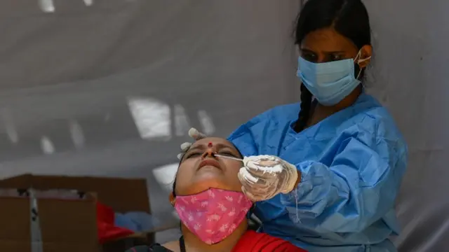 कोरोना टेस्टिंग