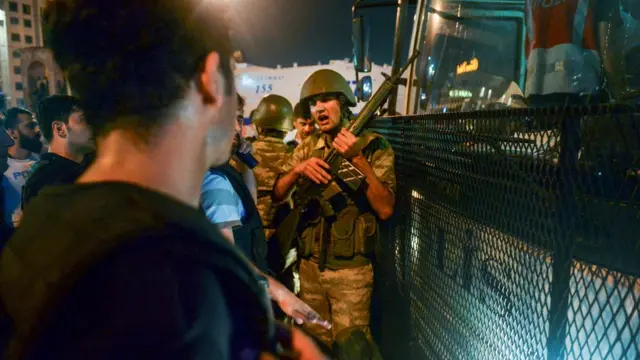 Türkiye'de darbe girişimi