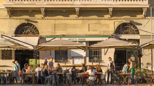 트리에스테 주민들은 다른 이탈리아인들보다 커피를 두 배 더 마신다고 한다