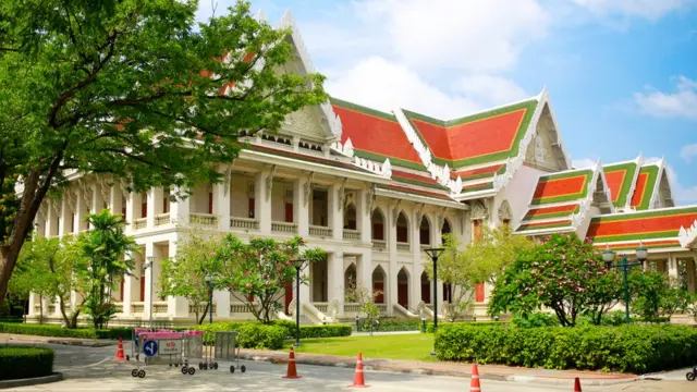 Đại học Chulalongkorn, trường đại học lâu đời và danh tiếng hàng đầu Thái Lan