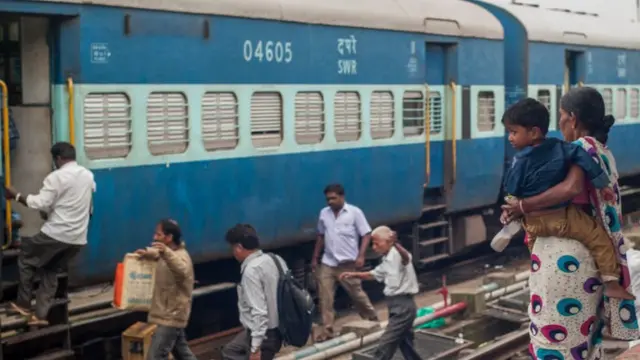 પ્રતીકાત્મક તસવીર
