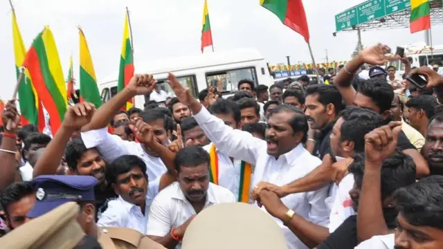 வேல்முருகன்