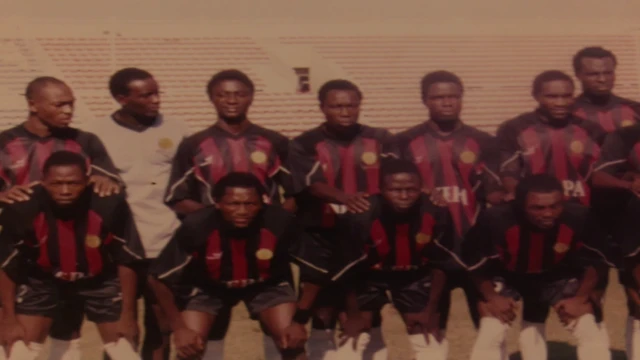 James for one of di men football club wey im bin play for.