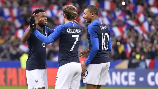 Awọn agbabọọlu France n ṣajọyọ