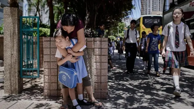 الرجل الذي ينتمي لـ "أقلية داخل أقلية" في هونغ كونغ