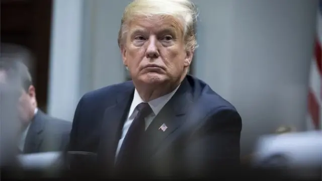 डोनल्ड ट्रंप