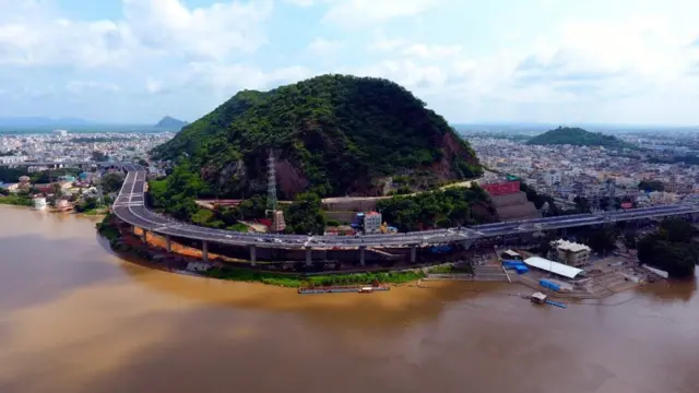 విజయవాడ కనకదుర్గ ఫ్లై ఓవర్