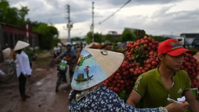 Cuộc sống ở Việt Nam đang trở lại bình thường, ảnh ngày 9/6, tỉnh Bắc Giang