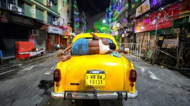 U pojedinim kulturama se nekonformizam smatra kreativnim, dok se u nekim drugim on povezuje sa lošim ponašanjem