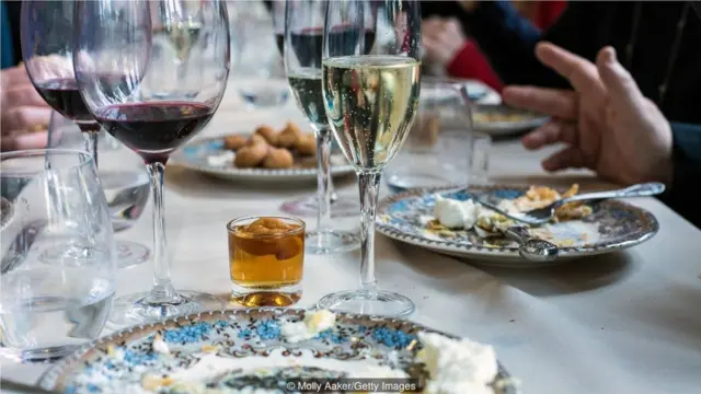 Sobremesa is about prolonging the lunch because you've had such a good time you don't want it to end (Credit: Molly Aaker/Getty Images)