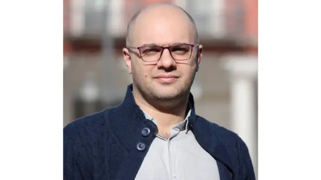 'گزارشی درباره مینا' کاوه مظاهری