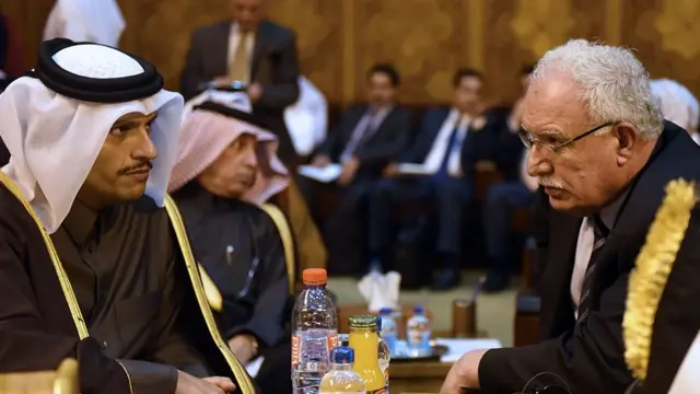 खाड़ी के देशों में अलग-थलग पड़ा क़तर