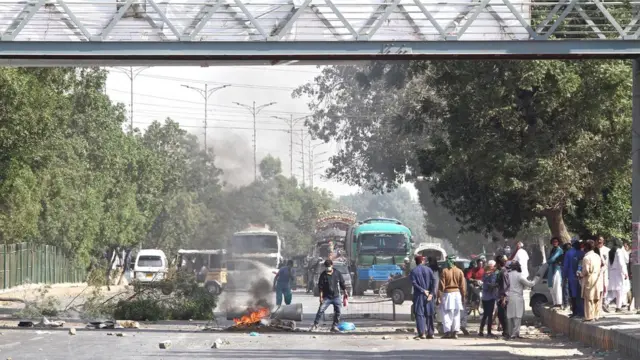 اسلام آباد میں کریک ڈاؤن