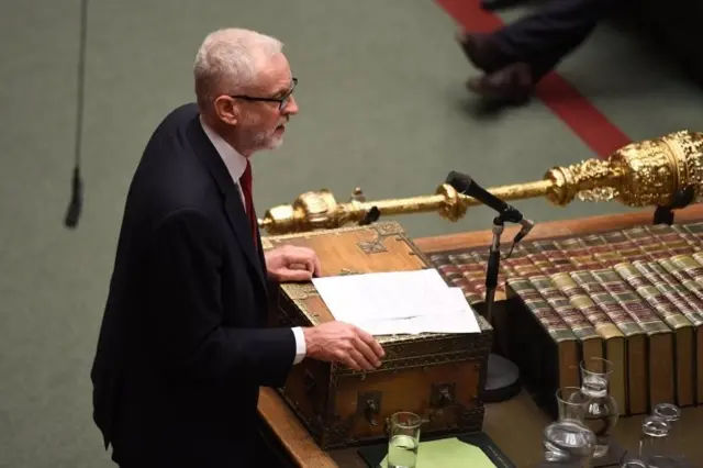 İngiltere İşçi Partisi lideri Jeremy Corbyn