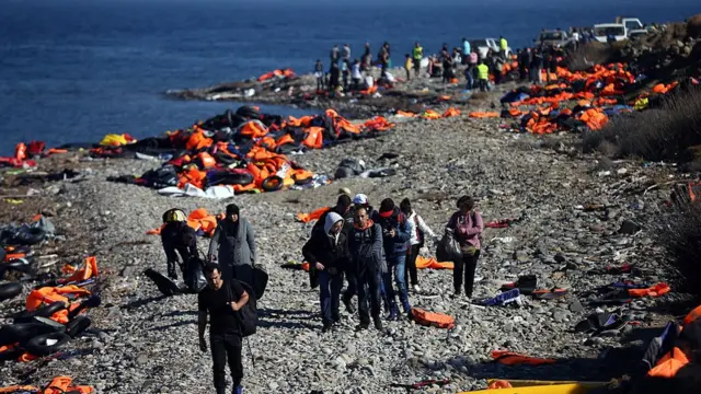 Мигранты на острове Лесбос