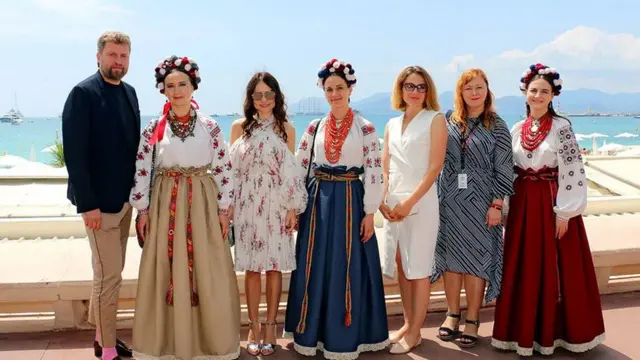 "Женщина на войне"