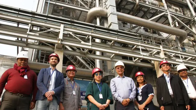 বাংলাদেশের মোট উৎপাদনের ১৫ শতাংশ আসে সামিট গ্রুপের বিদ্যুৎ কেন্দ্র থেকে