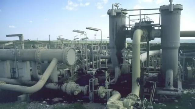 اقلیم کردستان از سال ۲۰۱۴ مستقل از دولت مرکزی عراق، نفت صادر می‌کند