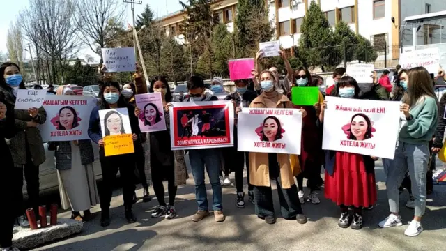 Норозилик чиқиши иштирокчилари