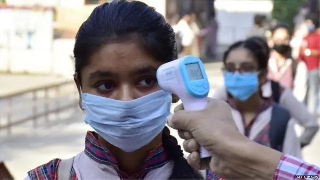 ધોરણ 10 એસએસસીના રેગ્યુલર વિદ્યાર્થીઓને આ વર્ષ પૂરતું માસ પ્રમોશન આપવામાં આવશે.