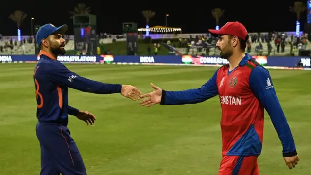 Lesbian biseksual Gozal ayol porno sikishdi