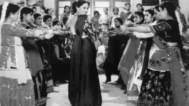 ہم آپ کے ہیں کون فلم کا سین